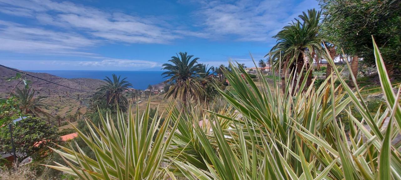 Cabana Los Palmeros, Vista Al Mar Y La Montana Alojera ภายนอก รูปภาพ