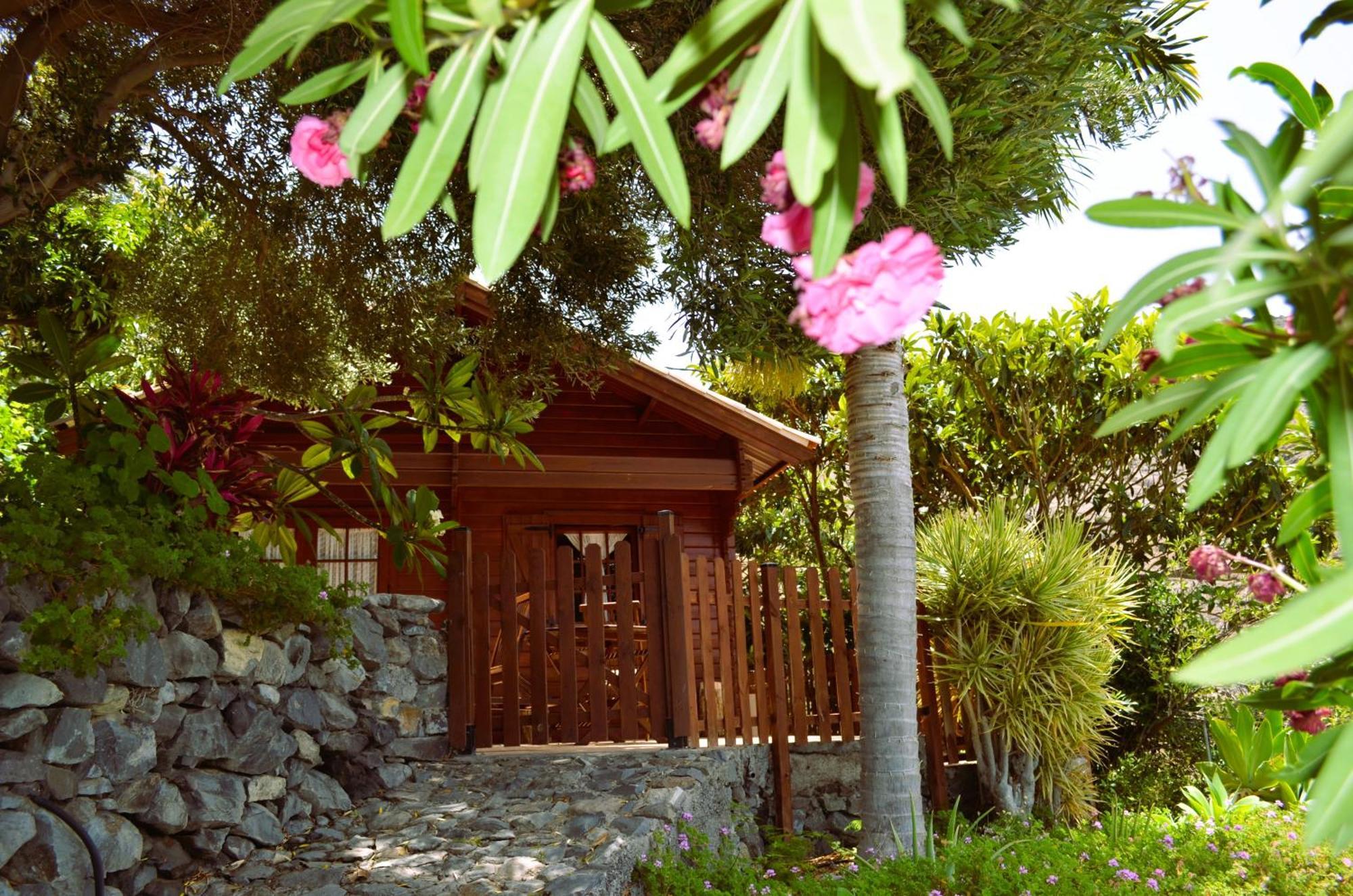 Cabana Los Palmeros, Vista Al Mar Y La Montana Alojera ภายนอก รูปภาพ